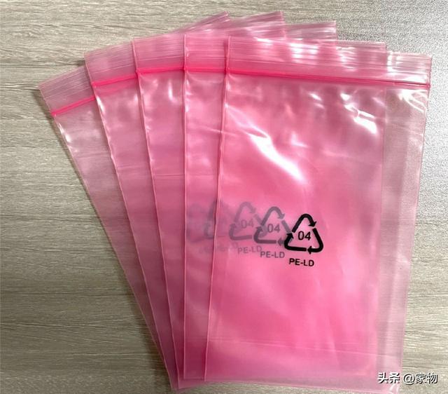 5kaiyun网页版种不该接触食物的塑料物件别再买了真的很不安全！(图3)