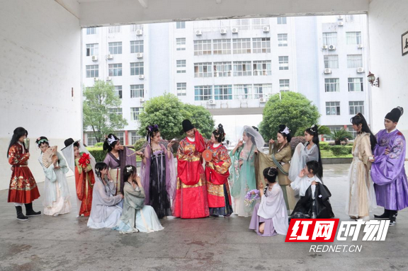 衡阳师范学院2024年社团文化艺术节开幕(图2)
