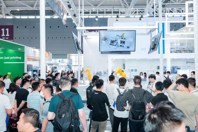 “CHINAPLAS2024国际橡塑展”重塑橡塑业未来!助力“中国制造”转型至“中国创造”!(图1)