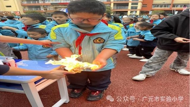 爱尚科学筑梦未来——广元市实验小学2024年秋趣味科技节(图5)