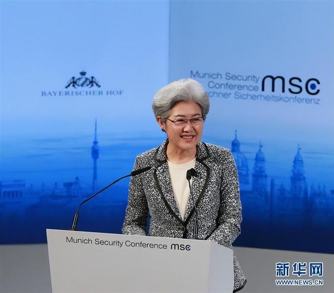 破船终于要拖走了？中方当面下达最后通牒不许菲律宾侵占仁爱礁(图2)