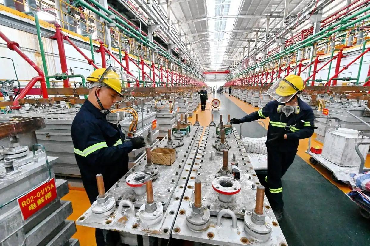 深瞳丨报废潮抵岸拆解良莠不齐数字化刚起步……动力电池：安装“数字身份证”正当其时(图2)