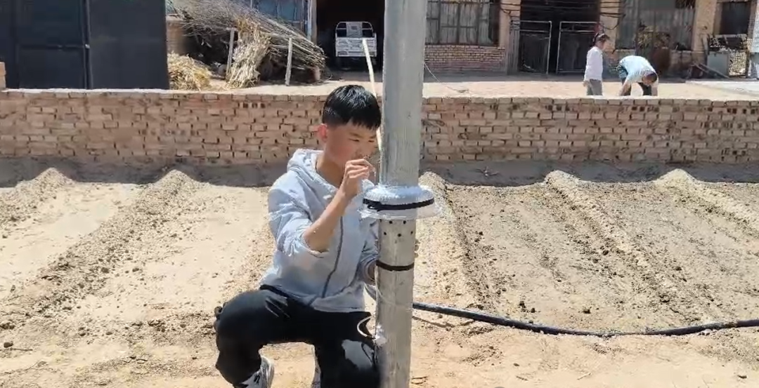 14岁的他发明“干旱地区树木自动浇水装置”斩获全球金奖！(图4)