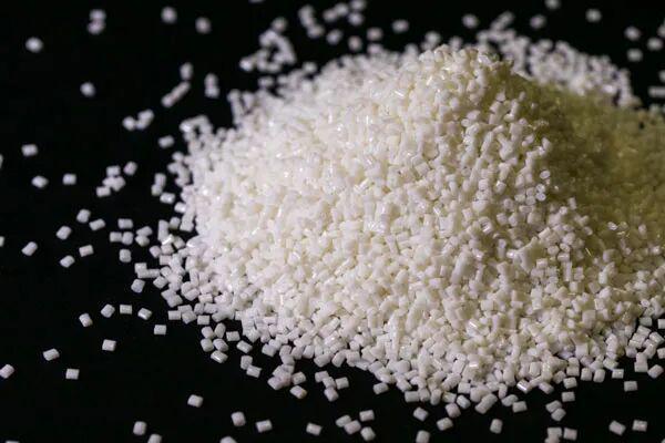 穿的不是衣服是塑料瓶？聚酯纤维可能真的被冤枉了……(图4)