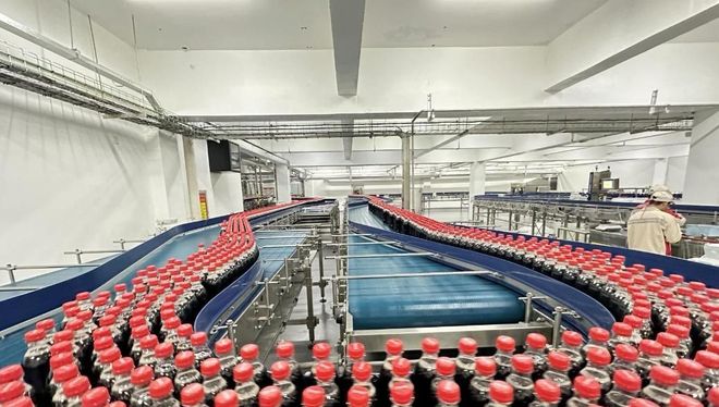 为何国产汽水这么贵？2升芬达才6块2国产汽水却卖7块？真相扎心(图5)